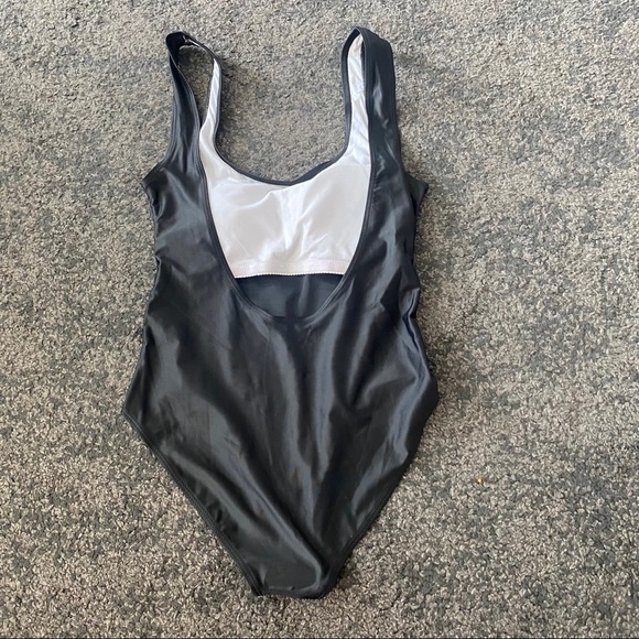 Classy Bride Squad Glitter High Cut monokini - Picture 4 of 4